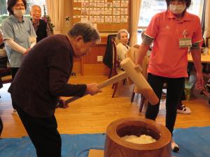 『デイ餅つき』の画像