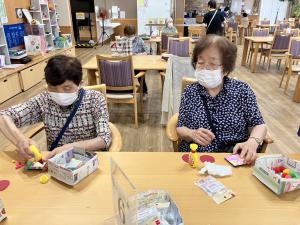 『フェルトボールマグネット①』の画像